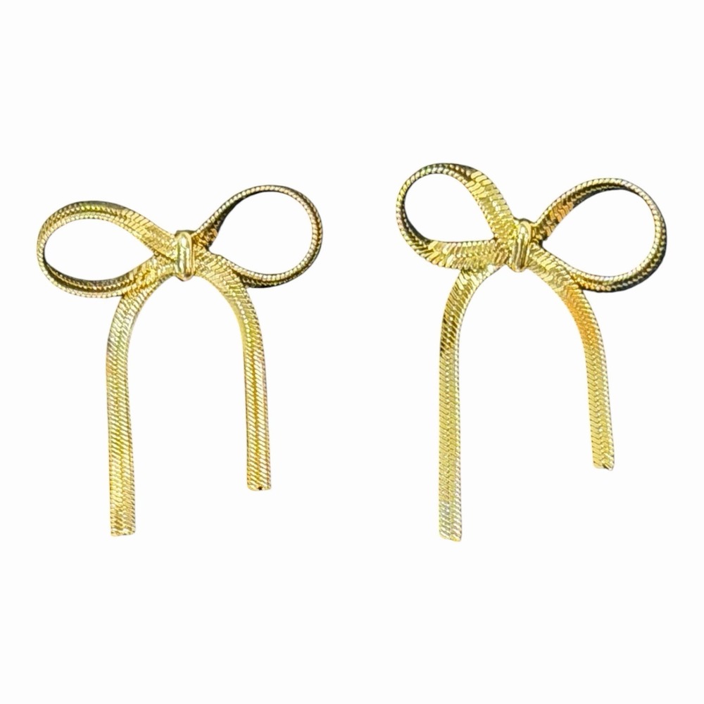 Savvy Gold Tone Bow Ribbon Stud Earrings Textured Dainty Coquette